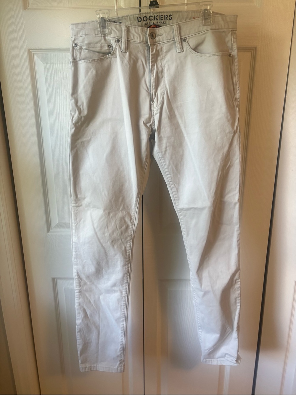 Dockers Men’s Alpha Khaki Slim Jeans/34W 34L